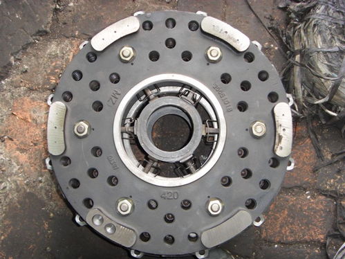 卓越品質，誠信經營——薩克斯離合器片批發，助力汽配事業騰飛